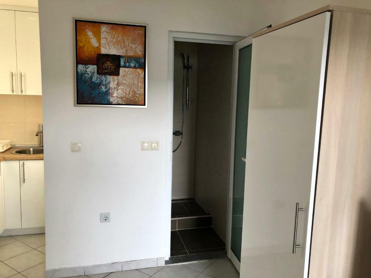 Apartments Lukrecia Неум Екстериор снимка
