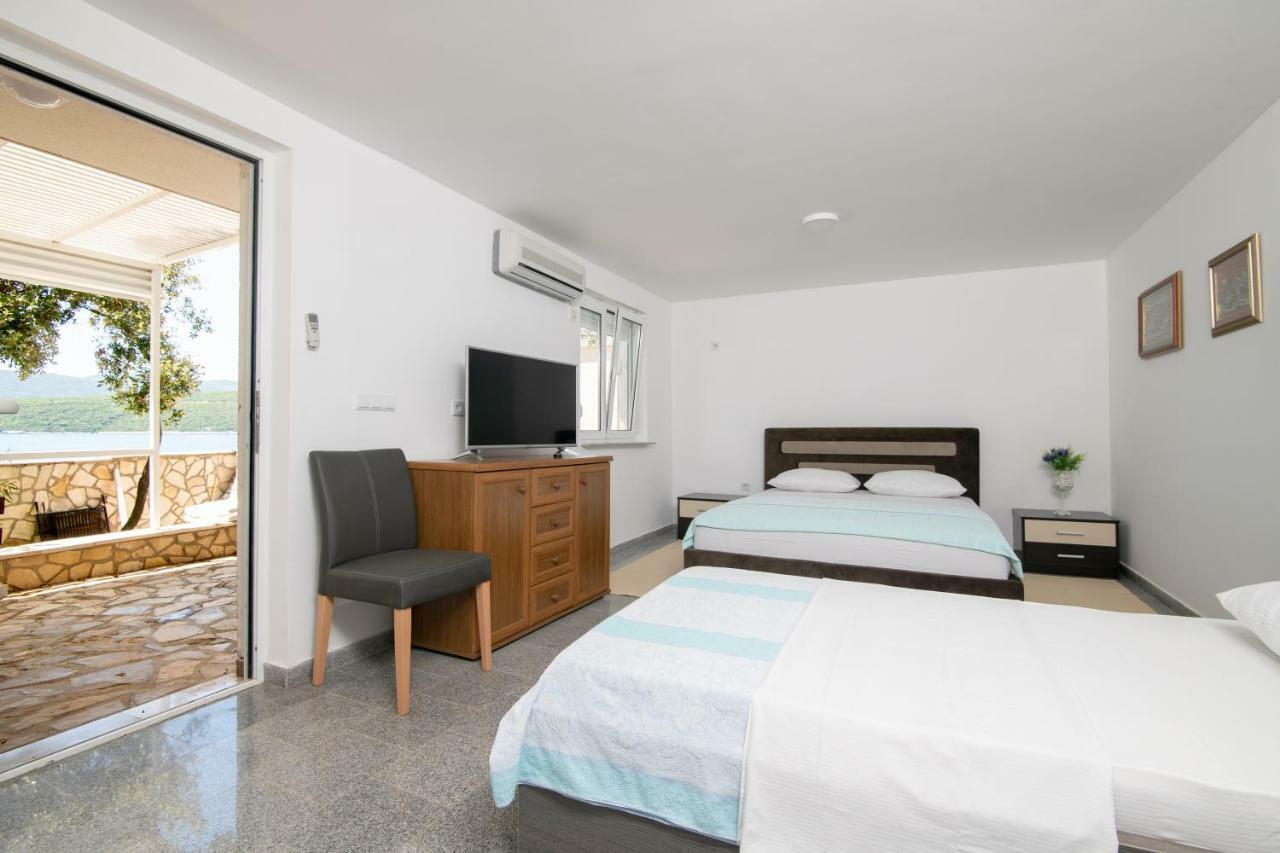 Apartments Lukrecia Неум Екстериор снимка