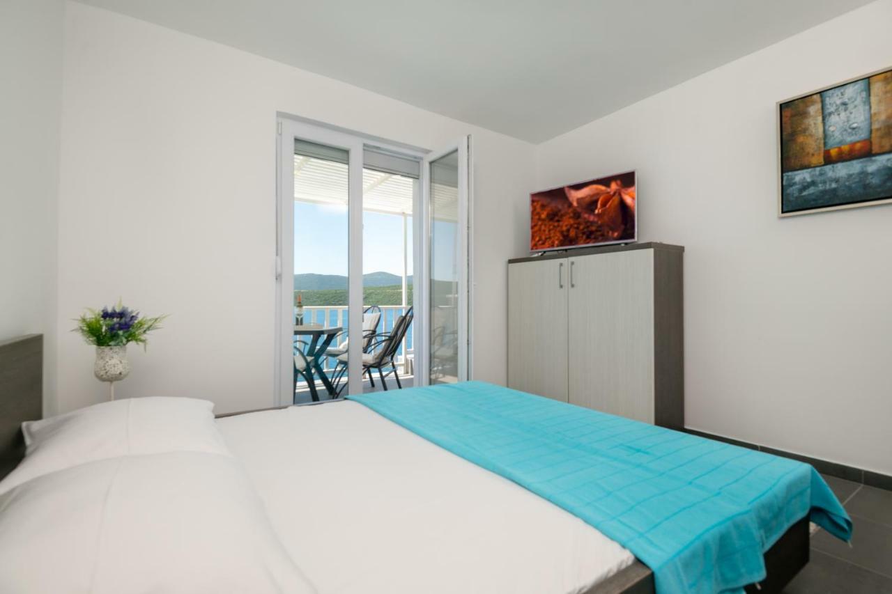 Apartments Lukrecia Неум Екстериор снимка