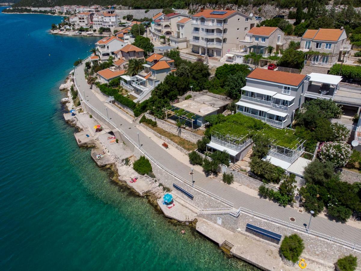 Apartments Lukrecia Неум Екстериор снимка
